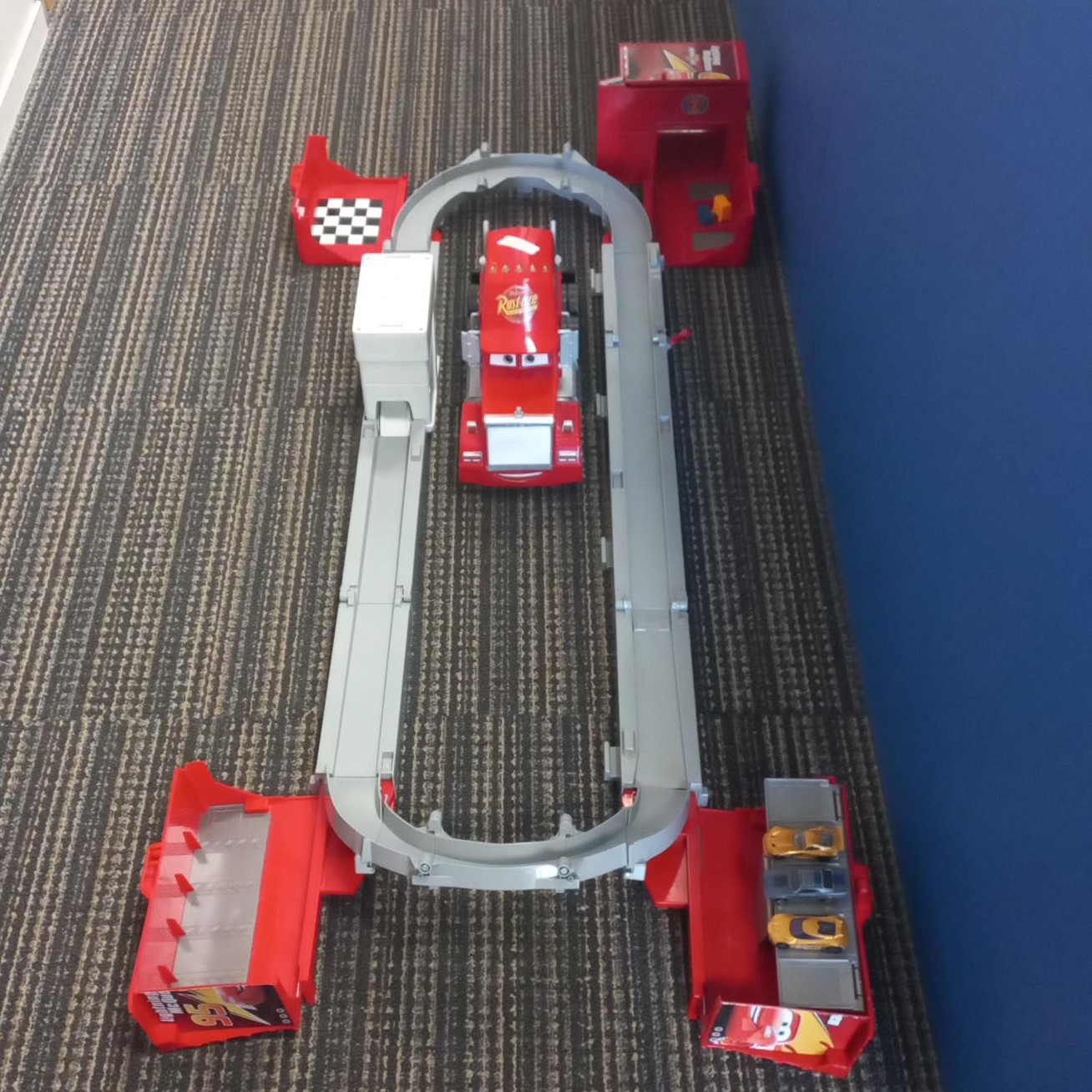 Disney Pixar Cars Super Track Mack Playset